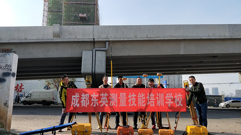測量員需要掌握的知識—方格網法測土石方