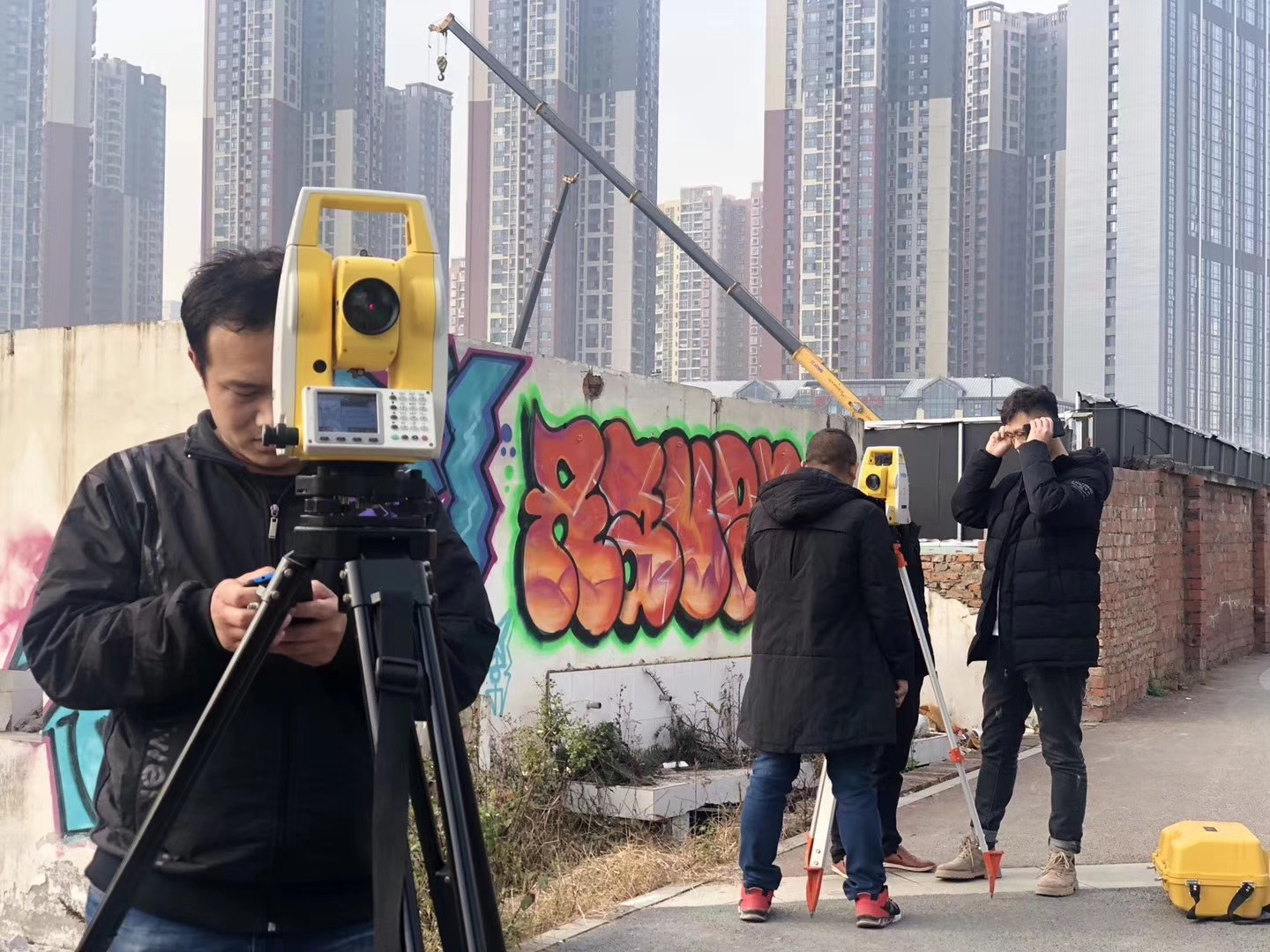 全站儀的硬件功能及程序種類(lèi)